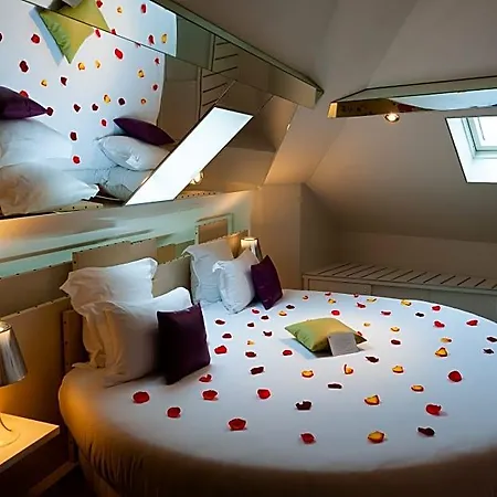 Secret De - & (adults Only) 4*