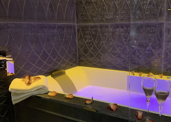 Hotel Secret De - & (adults Only) París