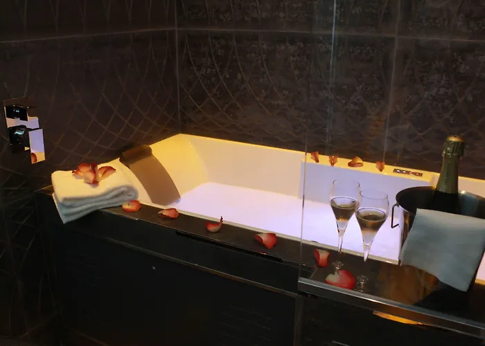Отель Secret De - & (adults Only) Париж