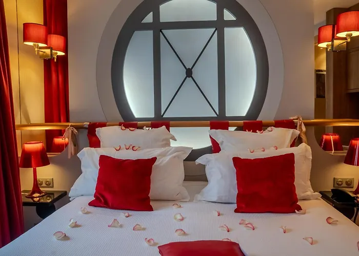 Secret De - & (adults Only) 4* Париж